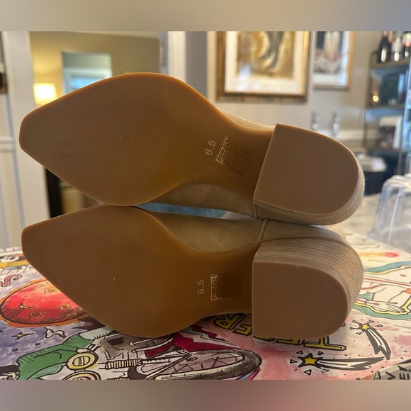 Jeffrey Campbell Dagget Sand Suede Boots - Picture 5 of 5